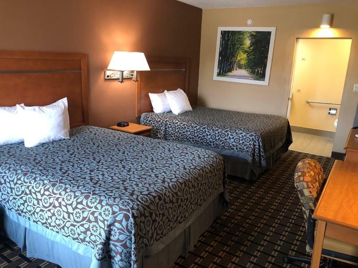 Days Inn By Wyndham Columbus Eksteriør bilde